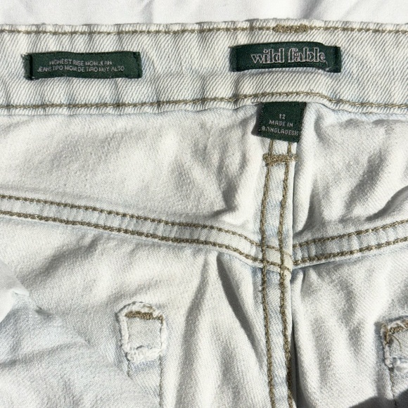 Wild Fable Light Blue Distressed Straight Leg Jeans Size 12 - Picture 4 of 7